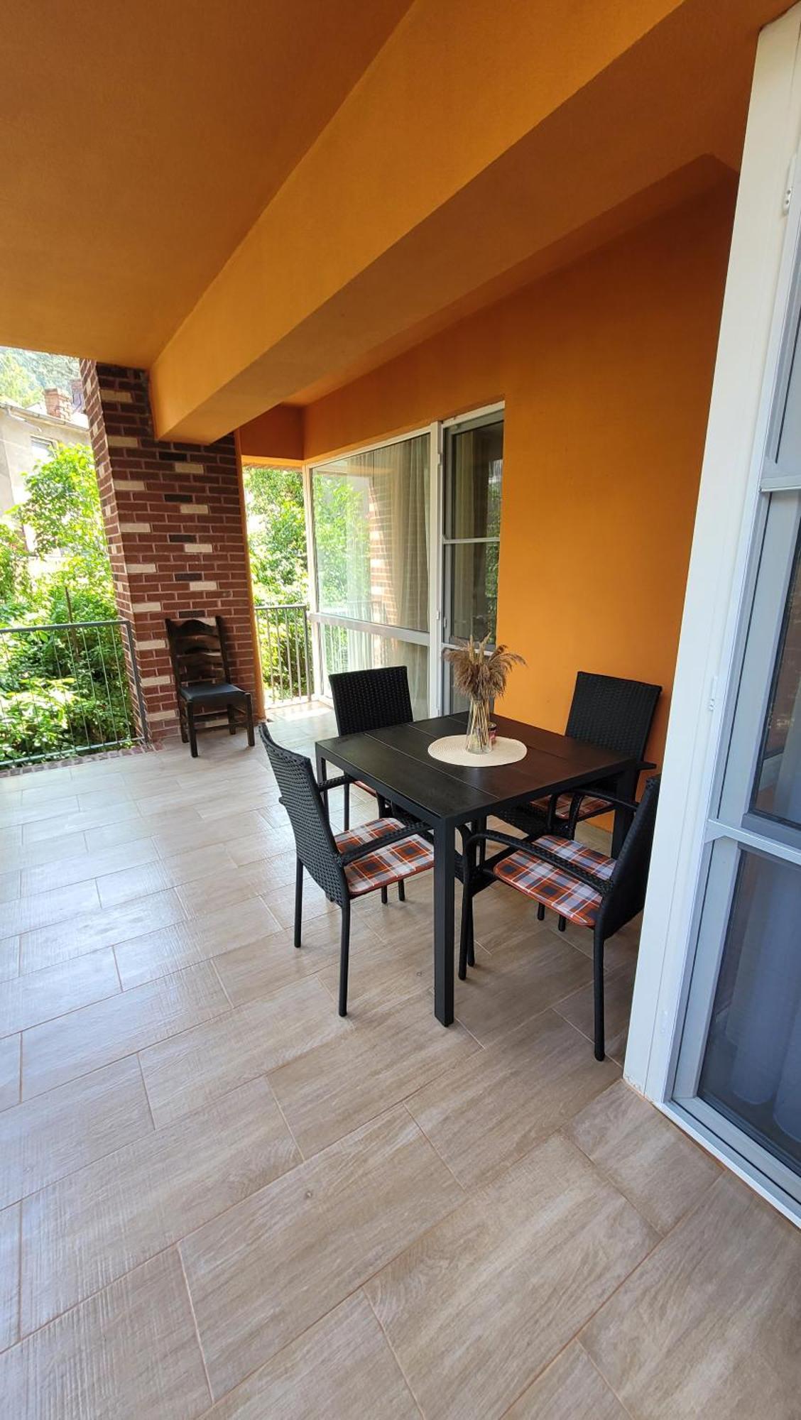 Belleview Family Apartment 锡纳亚 外观 照片
